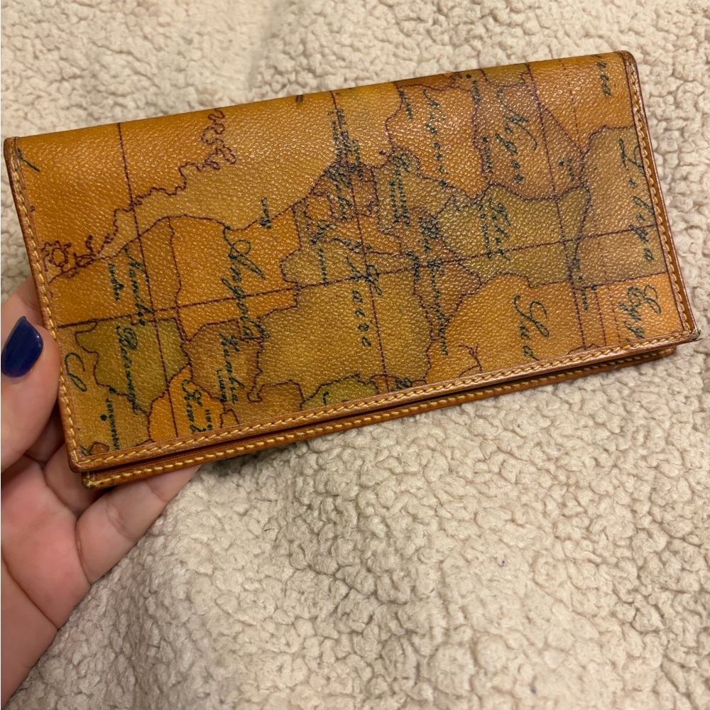 Alviero Martini Italian Leather Wallet - Picture 2 of 11